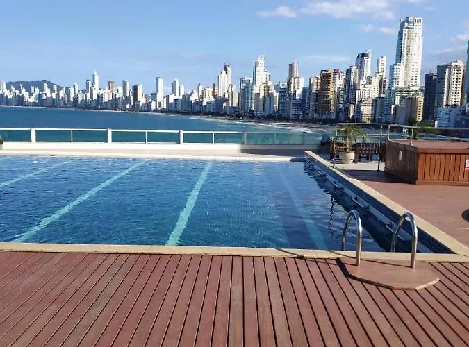 Flat Predio Frente Mar