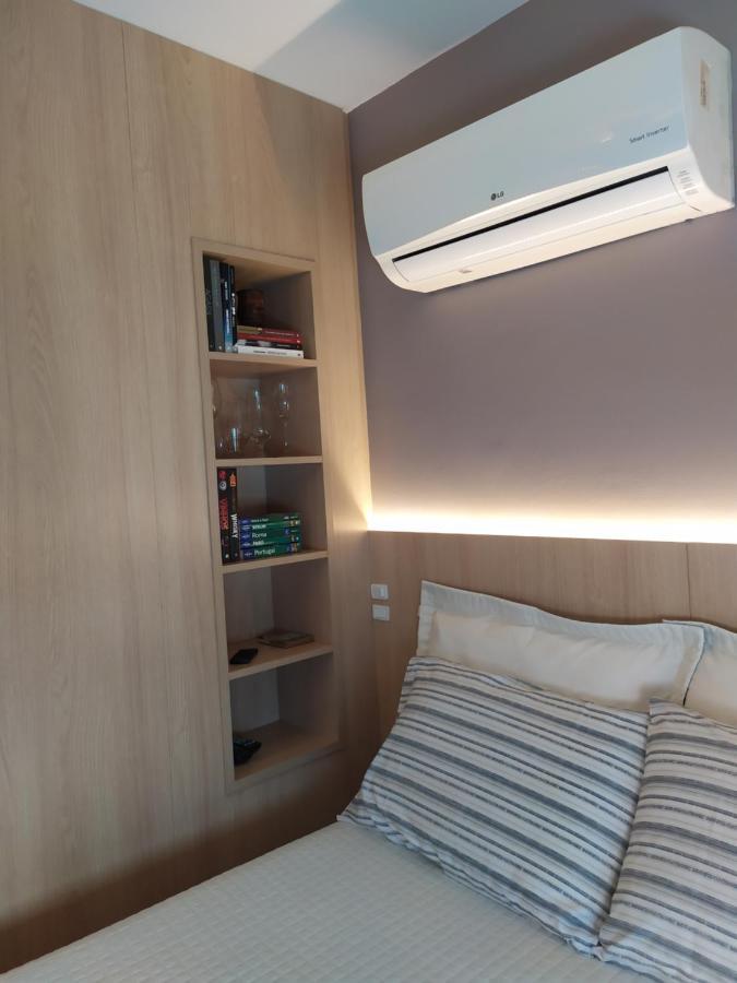 Flat Predio Frente Mar Balneario Camboriu